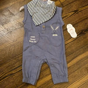 NWT Baby 0-3m Easter Outfit Bunny Pants With Bib. Easter Bunny Outfit - Picture 1 of 7