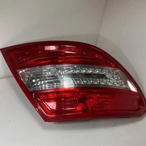 2011 MERCEDES-BENZ C300 TAIL LIGHT LAMP LEFT DRIVER SIDE A2049068902 OEM - Bild 1 von 9