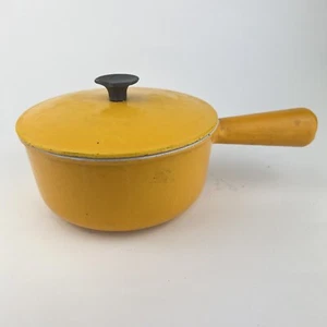 Vintage Cousances Le Creuset Cast Iron Enameled Yellow #16 Sauce Pan With Lid - Picture 1 of 12