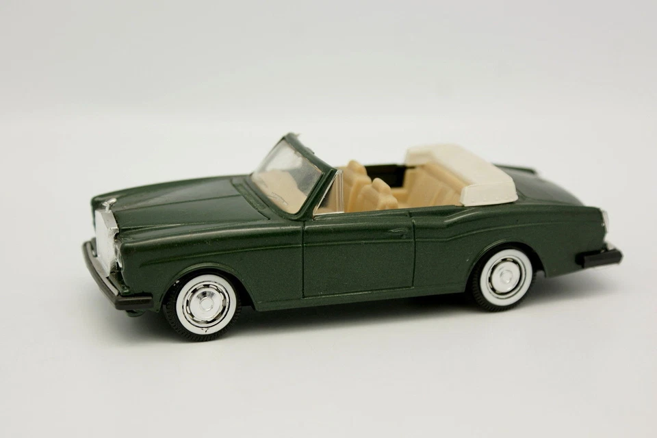 Solido SB 1/43 - Rolls Royce Corniche Green - Image 1 of 1