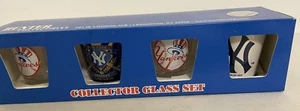 New York Yankees MLB Clear and Etched Design Shot Glass ( set of four) - Picture 1 of 2