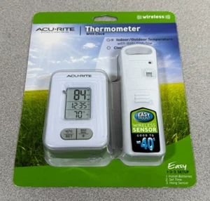 AcuRite Wireless Indoor Outdoor Digital Temperature Thermometer Clock & Memory - Picture 1 of 3