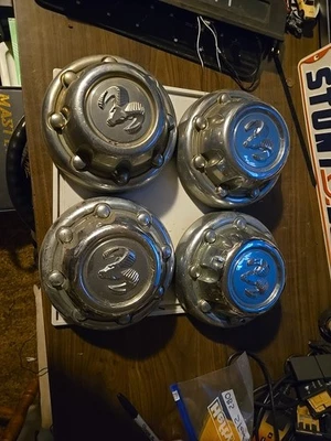 1994-2001 DODGE RAM TRUCK 2500 OR VAN WHEEL CENTER CAPS OEM Mopar - Image 1 of 4