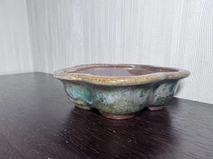 Bonsaischale Mini japanischer Stil 10-11 cm breit mit geschnitzten Figuren - Bild 1 von 3