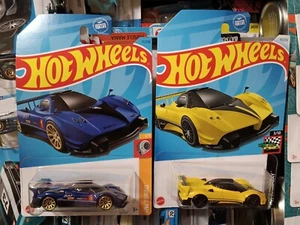 Hot Wheels Pagani Zonda R Blue & Pagani Zonda R Yellow - Picture 1 of 5