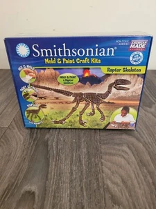 (NEW) Smithsonian Museum Crafts Kits Raptor Skeleton Dinosaur Mold Art craft - Picture 1 of 3