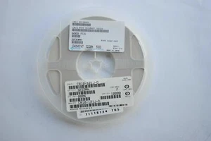 RESISTENZA MONTAGGIO SUPERFICIALE KYOCERA CR10-121J 0603 120 OHM 5% RoHS SENZA PIOMBO 100PZS - Foto 1 di 1