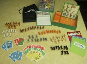 Walk the Dogs Card Game w/63+ Mini Figures *Seven Dog Breeds* Simply Fun VGC