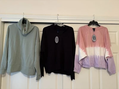Lot Women’s Sweatshirts NWT! Scoop, Zeroxposur, XL - XXL Retail $85+ - Image 1 of 4