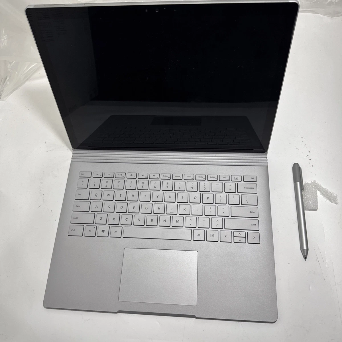 Microsoft Surface Book Intel Core i5 6th Gen. PC Laptops