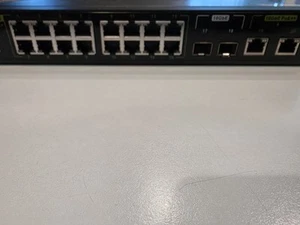 QNAP QSW-M2116P-2T2S Fully Managed Ethernet Switch (20 Ports) - Photo 1/3