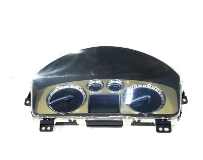 Cadillac Escalade Platinum 2013 velocímetro OEM 6,2 L tracción trasera  Foto 1 de 4