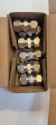 HOKE GYROLOK 3/4"Union 12U316 package package of 6 - Image 1 of 4