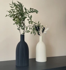 Two Ribbed Vases Black And Beige Bundle Eco Friendly For Dried Flowers - Picture 1 of 6