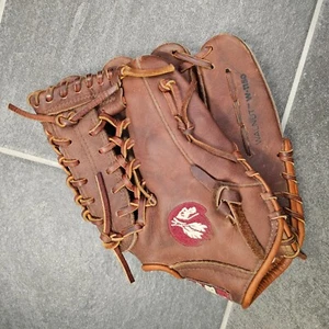 Nokona Classic Steerhide Walnut W-1150 RHT 11.50" Baseball Glove Made USA - Picture 1 of 8