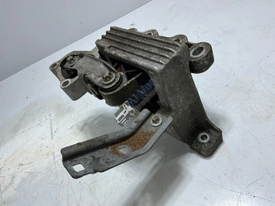 MERCEDES-BENZ Sprinter 314 Premium Cdi VS30 Engine Mount Right Side A9102410500 - Image 1 of 4