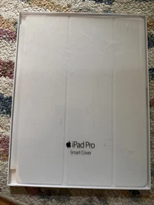 Apple Smart Cover for Apple iPad Pro 12.9" Inch White Color - MLJK2FE/A - Picture 1 of 2