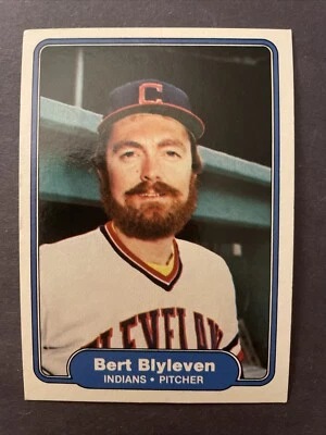 1982 Fleer #361 Bert Blyleven Cleveland Indians - Image 1 of 2