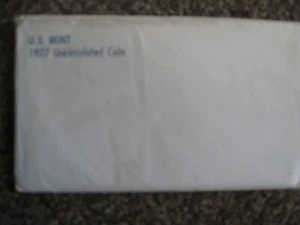 1977 UNITED STATES MINT SET UNCIRCULATED P&D IN ORIGINAL PACKAGE - Picture 1 of 4