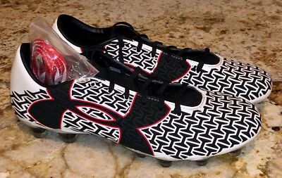 Botines de fútbol Under Armour UA ClutchFit Force 2.0 FG blancos negros NUEVOS para hombre talla 9 Foto 1 de 4