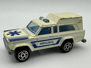 Vintage Majorette Ambulance Jeep Cherokee No. 269 France - Picture 1 of 7