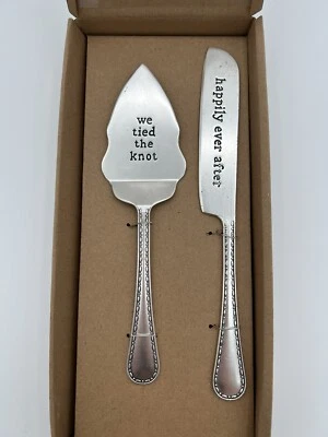 Mud Pie Silver 9" Boxed Wedding Cake Server Set 2021 - Image 1 of 4