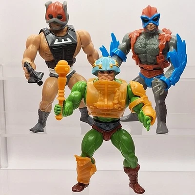 Lote completo 5 bonecos colecionáveis originais vintage Motu Masters Of The Universe He-Man - Imagem 1 de 4