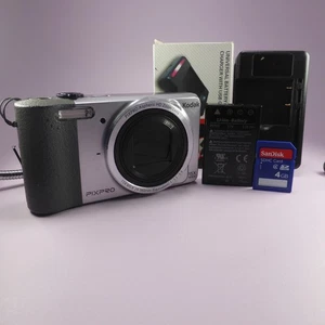 Kodak Digital Camera PixPro FZ151 16.1MP Silver Tested Full Working Set - Picture 1 of 8