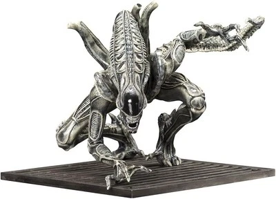 Kotobukiya Alien Warrior Drone ArtFX+ Statue - Image 1 of 4