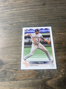 2022 Topps Update Series - Jeremy Pena #US253 Fielding in Grey Jersey (RC) - Picture 1 of 3