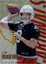 2018 Absolute Spectrum Gold Football Card Pick