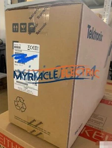 1pcs NEW Tektronix TBS2204B Oscilloscope, four channel DHL shipping - Picture 1 of 5