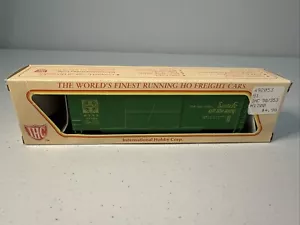 IHC ATSF Santa Fe All The Way HO Scale Box Cars Green - Picture 1 of 4
