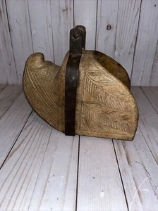 Vintage Spanish Conquistadors Hand Carved Wooden Stirrup - Picture 1 of 6