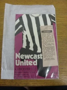 04/03/1972 Newcastle United v Leicester City  (Creased, Match Notes Made On Cove - Bild 1 von 1