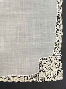 Vintage Lace Ivory Linen Hankie Floral Handkerchief