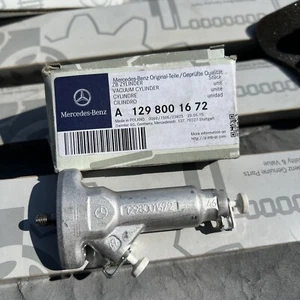 Mercedes CLK320 Vacuum Cylinder 129 800 16 72 - Picture 1 of 3