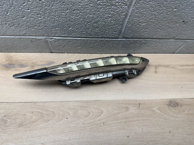 MERCEDES BENZ S400 S550 S600 S63 LUZ ANTINIEBLA LED DE AJUSTE DERECHO Foto 1 de 4