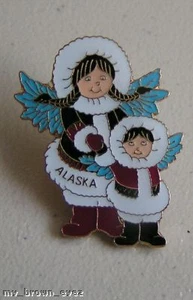 Alaska Eskimo Mutter & Kind Engel Emaille Anstecknadel Brosche - Bild 1 von 2