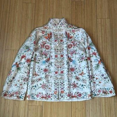 Vintage 1930s Chinese White Silk Hand Embroidered Jacket birds &  Floral Sz 34 - Image 1 of 4