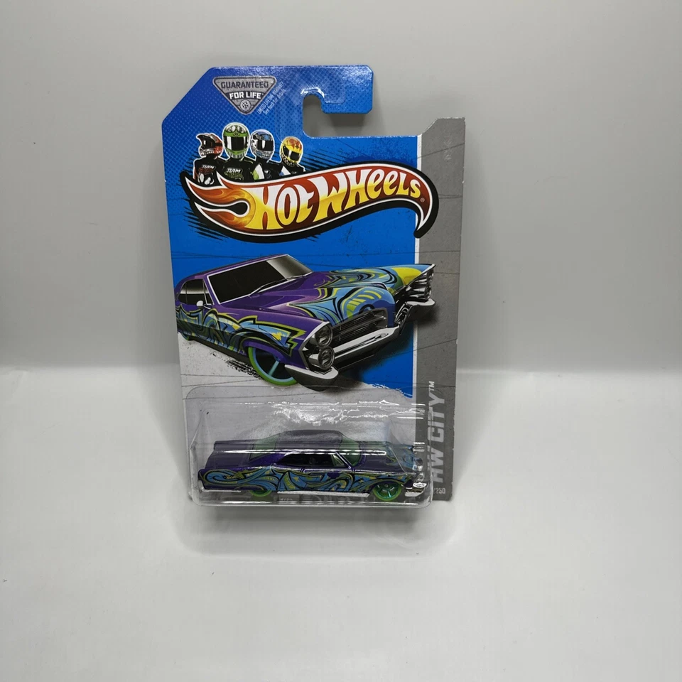 Hot Wheels 2013 The Flintstone Flintmobile 1/11.5 Diecast Car