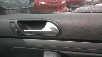 JETTA     2007 Door Handle Interior 31241214 Foto 1 de 4