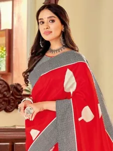 Checked Dabu Print Saree with traditional patterns. - Picture 1 of 7