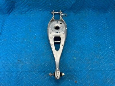 Brazo inferior trasero lado del conductor Honda HR-V CR-V AWD 52355-TLA-A52 17 k 2017-2025 OEM Foto 1 de 4