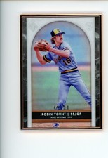 2020 TOPPS TRANSCENDENT HALL OF FAME ROBIN YOUNT FRAMED ICONS #35 BREWERS 49/50