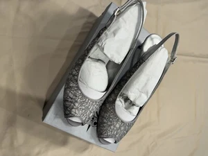 women sandals size 11 - Picture 1 of 7