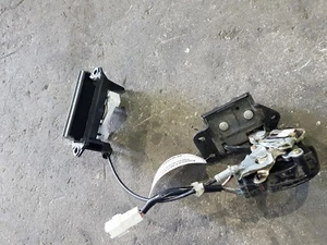 ZENTRALVERRIEGELUNG HECKTÜR MOTORHAUBE TOYOTA COROLLA (02-04) - Bild 1 von 1