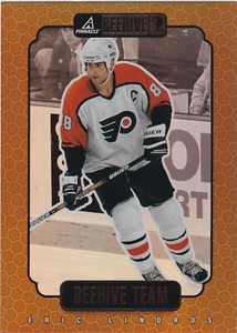 97-98 PINNACLE BEEHIVE TEAM 5X7 - ERIC LINDROS - #8 PHILADELPHIA FLYERS
