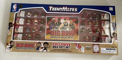 NBA TeenyMates 2024 Big Box Baloncesto Superstar Coleccionista Set 22 Figuras *NUEVO* Foto 1 de 4