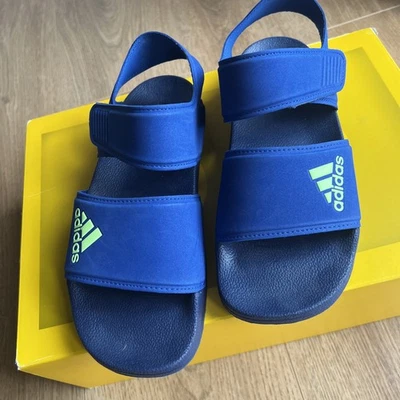 Adidas Boys Adilette Slides Slip On Flip Flops Sandals Beach Size 4  - Image 1 of 4